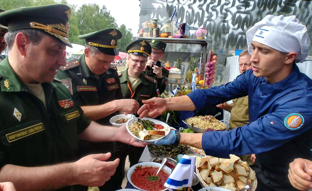 תחרות טבחים צבאיים ברוסיה (צילום: חדשות 2)