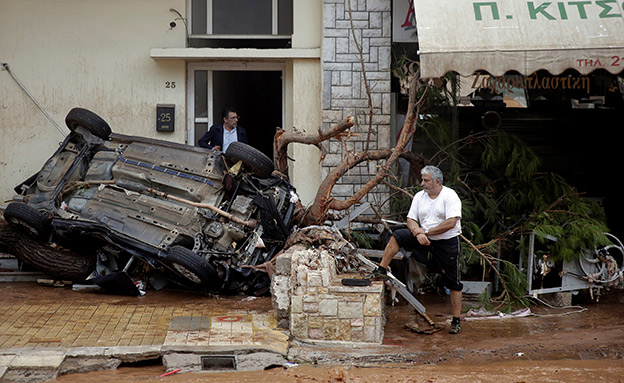 הנזק ביוון, היום (צילום: רויטרס)