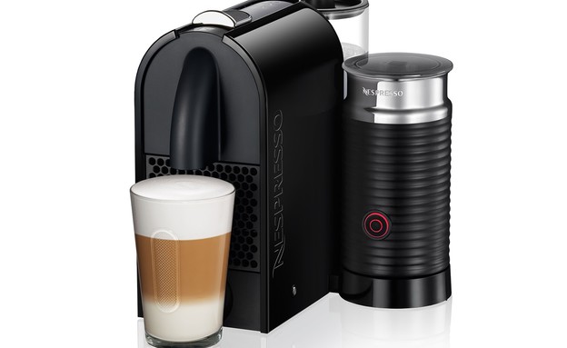 מכונה + שובר בשווי 200 שקל לרכישת קפסולות קפה, ב- 790 במקום 1,180 (צילום: יחצ נספרסו)