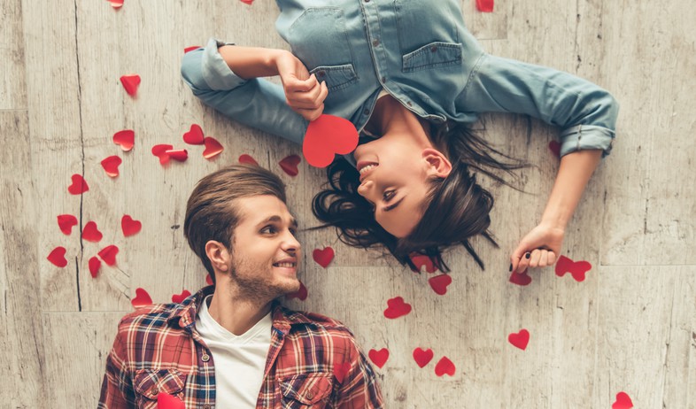 זוג מאוהב (צילום: George Rudy, Shutterstock)