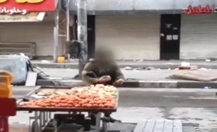 חייל צה"ל תועד גונב פירות בחברון