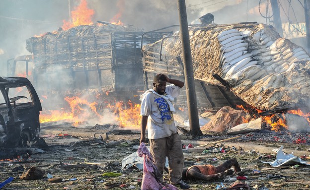 סומליה - 512 הרוגים בפיצוץ (צילום: MOHAMED ABDIWAHAB  Contributor, GettyImages)