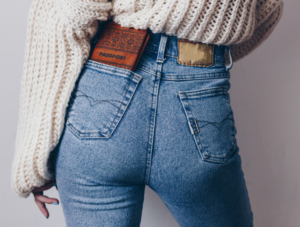 ג'ינס מאחור (צילום: shutterstock)