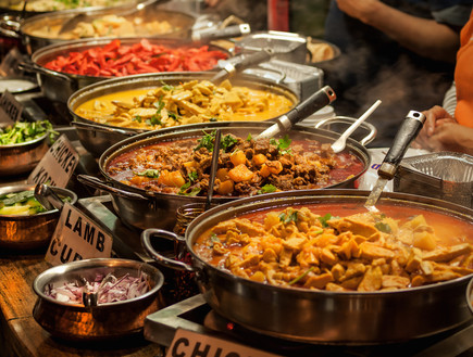 אוכל הודי טאלי (צילום: By Dafna A.meron, shutterstock)
