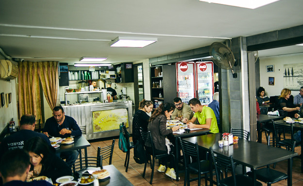 חומוס עיסא מסעדה  (צילום: אמיר מנחם, mako אוכל)