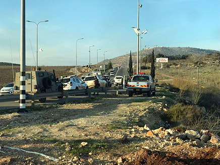 זירת ניסיון הפיגוע בצומת שילה (צילום: שלמה מתתיהו/TPS)