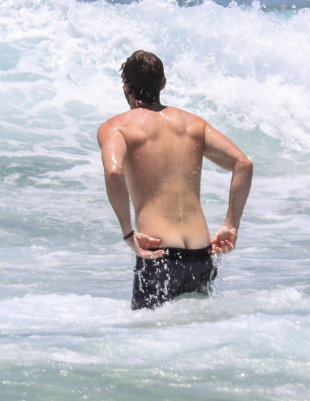 מיילי סיירוס באוסטרליה (צילום: Splash News)