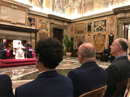 הנגבי בכינוס בהשתתפות האפיפיור