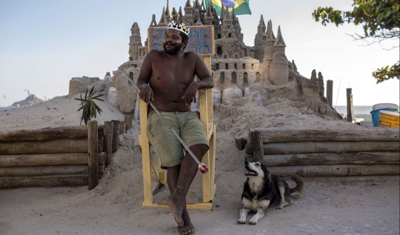הברזילאי שחי בארמון חול (צילום: גטי אימג'ס AFP, getty images)