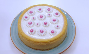 עוגת גבינה ושוקולד לבן (צילום: מתוך "בייק אוף ישראל", קשת 12)