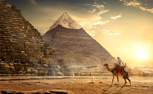 הפירמידה הגדולה של גיזה (צילום: givaga, shutterstock)