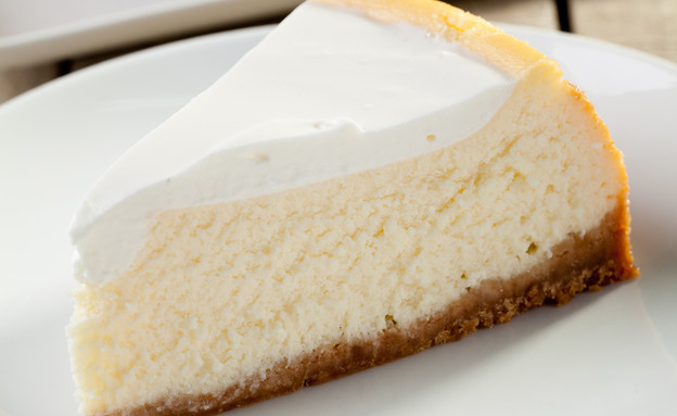 עוגת גבינה אפויה, ביסקוטי (צילום: בועז לביא, יחסי ציבור)