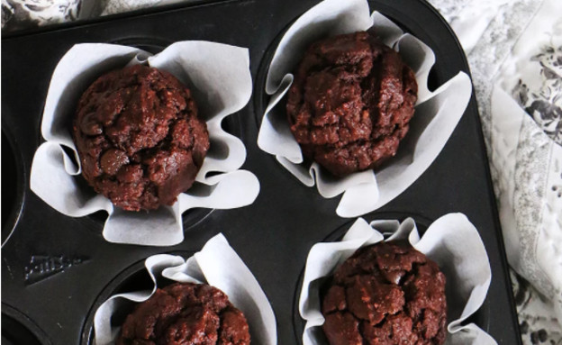 מאפינס דאבל שוקולד מקמח מצה