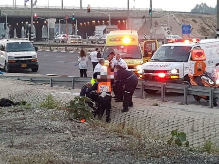הרוג ושישה פצועים בתאונה בכביש 4 (צילום: תיעוד מבצעי מד