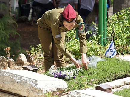 אירועי יום הזיכרון בהר הרצל, היום (צילום: הלל מאיר/TPS)