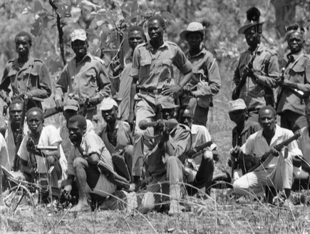לוחמי צבא דרום סודן, 1971 (צילום:  John Downing/Express/Getty Images)