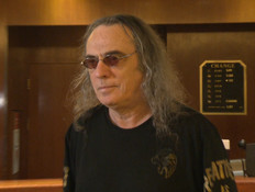 צביקה פיק מועבר למרכז שיקומי  (צילום: מתוך 