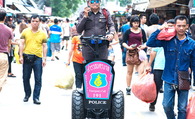 שוטר תאילנדי (צילום: MongPro, shutterstock)
