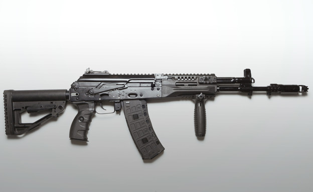 AK-15 (צילום: קלאצ'ניקוב)