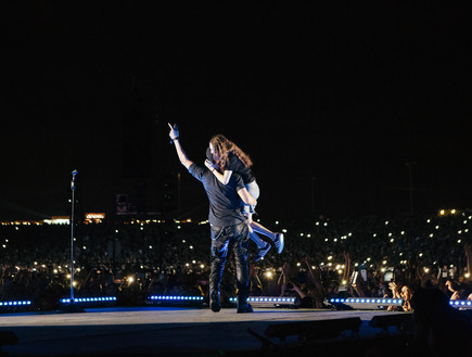 אנריקה איגלסיאס בהופעה בישראל (צילום: אורית פניני)