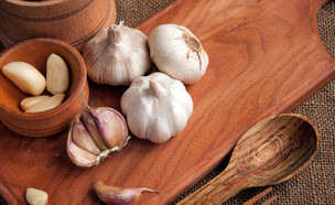 שום (צילום: Volodymyr Plysiuk, Shutterstock)