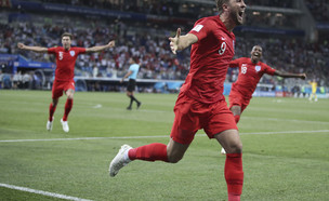 חגיגות הניצחון של נבחרת אנגליה (צילום: AP ASSOCIATED PRESS)