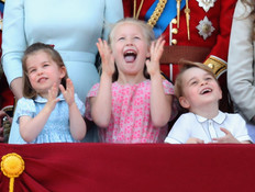 החוק המטריד של המלכה לגבי ילדי בית המלוכה