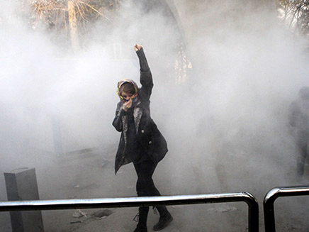 מחאות נגד המשטר באירן. ארכיון (צילום: Sky News, חדשות)