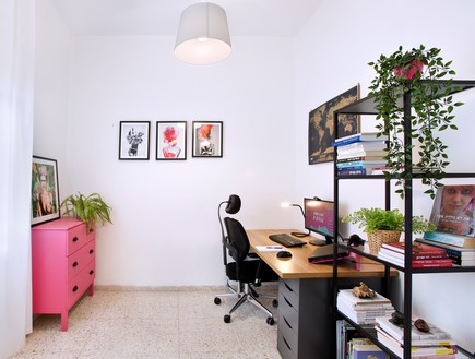 דירה בחיפה, עיצוב נעמה אתדגי, חדר עבודה - 19 (צילום: יונתן תמיר)