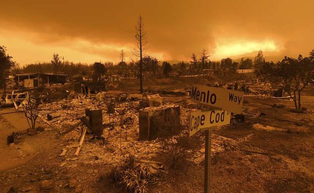 שריפה, רדינג קליפורניה (צילום: AP, חדשות)