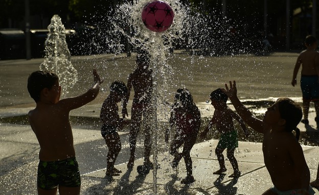 הקיץ החם בהיסטוריה (צילום: AP Photo / Alvaro Barrientos)