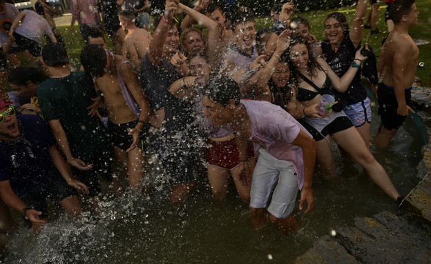 הקיץ החם בהיסטוריה (צילום: AP Photo/Alvaro Barrientos)