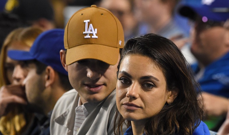 מילה קוניס ואשטון קוצ'ר (צילום: Jayne Kamin-Oncea; GettyImages IL)