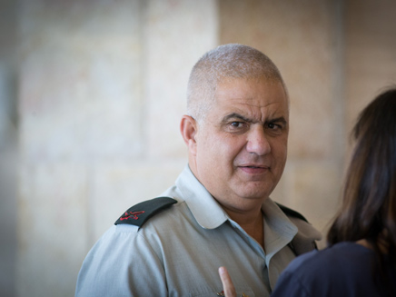 פרסם איגרת נגד הדרה. אלוף אלמוז (צילום: יונתן סינדל/פלאש 90, חדשות)