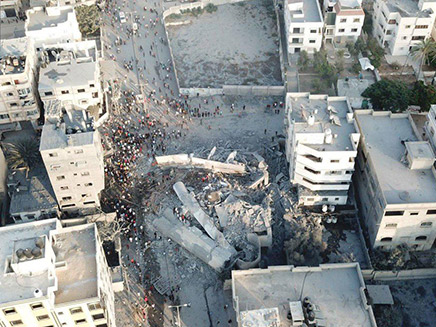 תיעוד השמדת הבניין - האירוע שהשיג את השקט (צילום: חדשות)