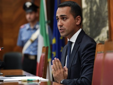 ס. ראש ממשלת איטליה די מאיו (צילום: AP, חדשות)