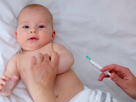 חיסון לילדים (צילום: Shutterstock)