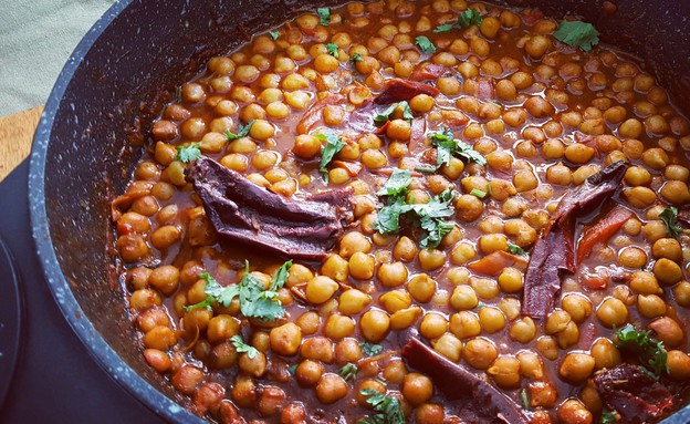 חומוס מרוקאי, יונית צוקרמן