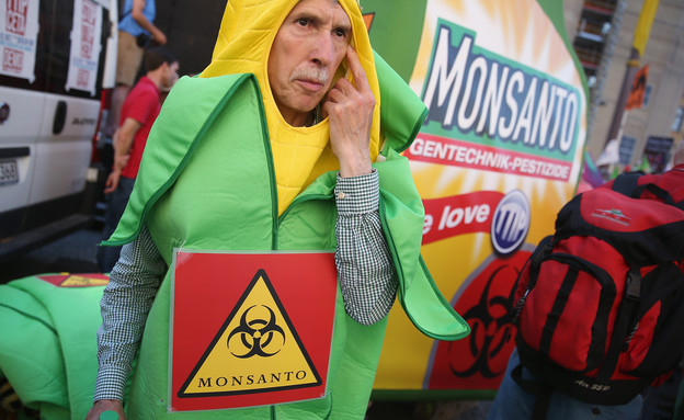 הפגנה נגד מונסנטו במינכן (צילום: Sean Gallup, Getty Images)