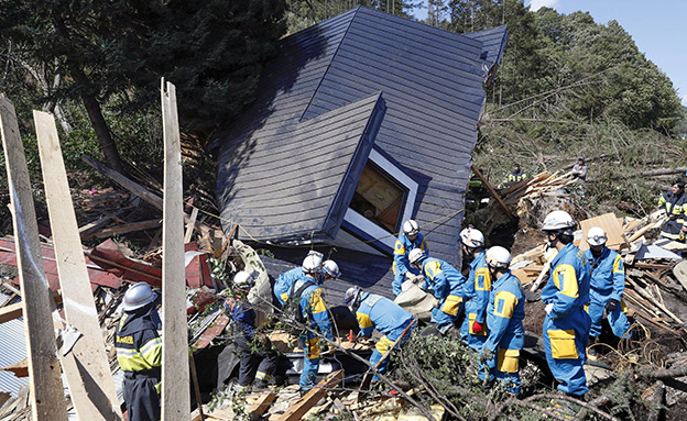 יפן: עשרות נעדרים ברעידת האדמה (צילום: רויטרס, חדשות)