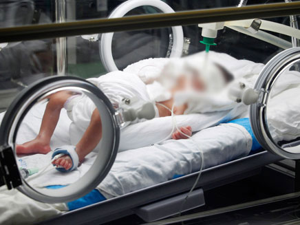 תינוק בבית חולים, אילוסטרציה (צילום: רויטרס, חדשות)