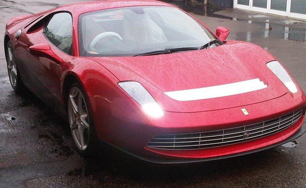 FerrariSP12EC של אריק קלפטון (צילום: ויקיפדיה)