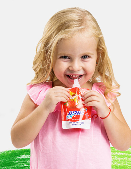 ילדה אוכלת סקוויז גמדים (צילום: מנחם רייס)