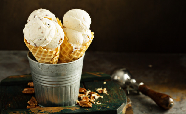 גלידת פקאן סיני (צילום: Elena Veselova, ShutterStock)