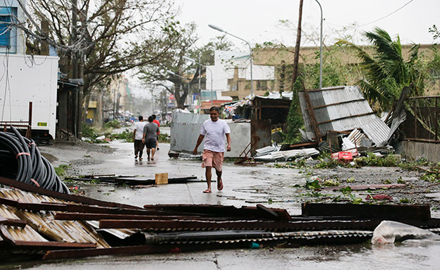 סופת הטייפון בפיליפינים‎ (צילום: AP, חדשות)