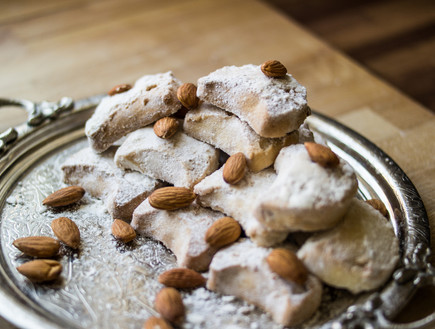 עוגיות קורבייה (צילום: Alp Aksoy, Shutterstock)