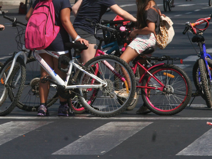 זהירות עם האופניים (צילום: רוני סצ'וסר פלאש 90, חדשות)