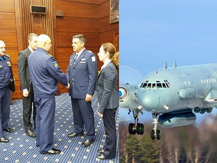 משלחת צה״ל ברוסיה והמטוס הרוסי (צילום: דובר צה