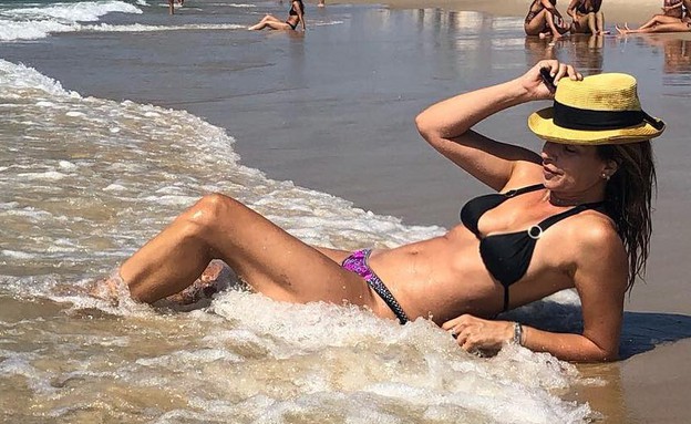 אורנה דץ מבלה בחוף הים (צילום: צולם מתוך עמוד האינסטגרם של אורנה דץ, מתוך instagram)