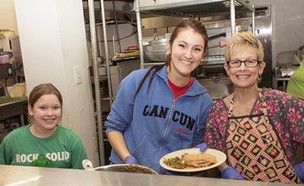 פיצה בחינם בפיצריית פרגו (צילום: Homeless Shelter Pizza, gofundme)